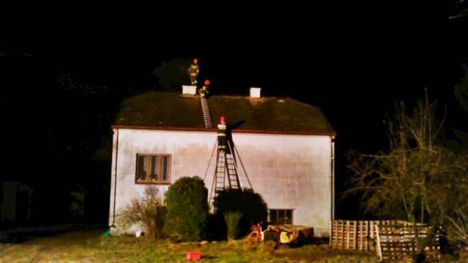 Pożar sadzy w kominie