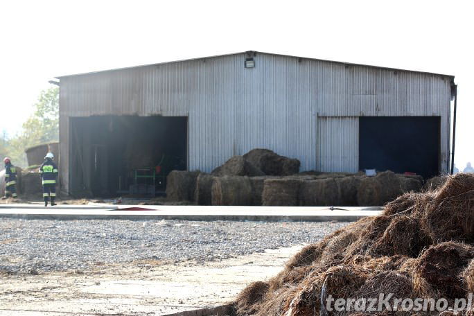 Pożar w zakładzie produkcyjnym w Zręcinie