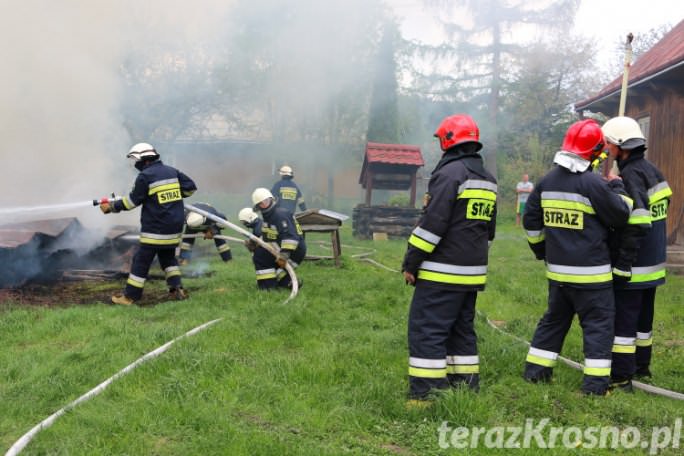 W Bóbrce spłonęła stodoła