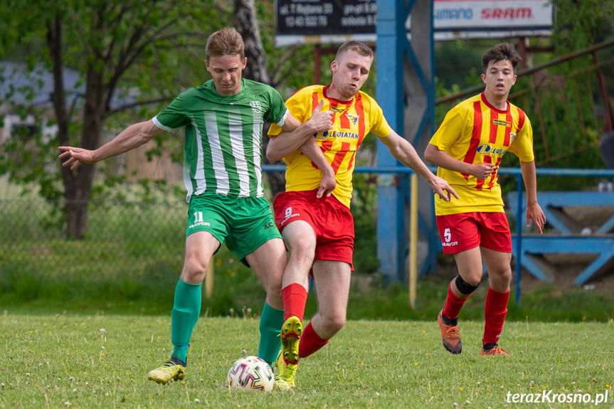 Skromna wygrana Tęczy Zręcin
