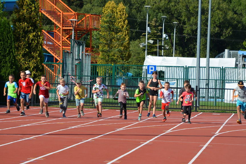 Sportowy piknik rodzinny w Krośnie