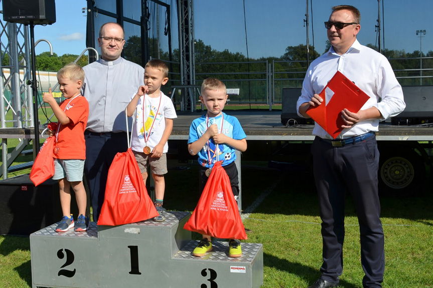 Sportowy piknik rodzinny w Krośnie