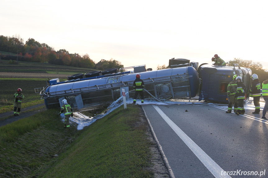 Wypadek cysterny ze spirytusem w Rogach 