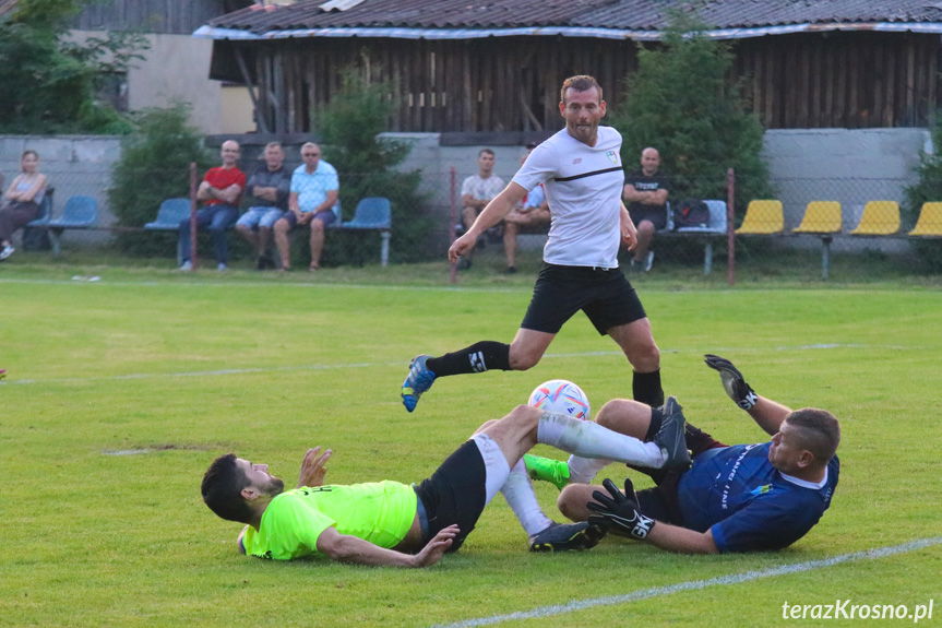 Hat trick Mateusza Niemczyka w Posadzie Górnej