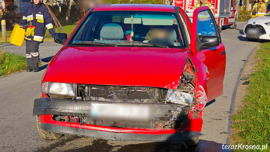 Zderzenie dwóch samochodów w Szczepańcowej
