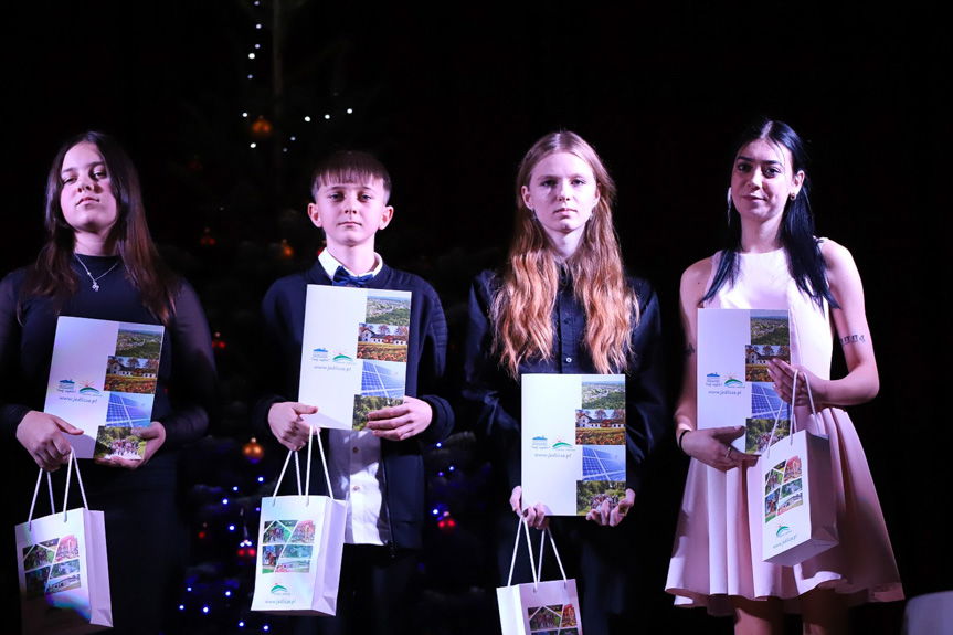 wręczenie nagród w Jedliczu