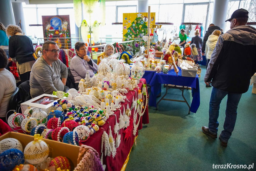 Kiermasz Świąteczny Bożonarodzeniowy w Krośnie w RCKP