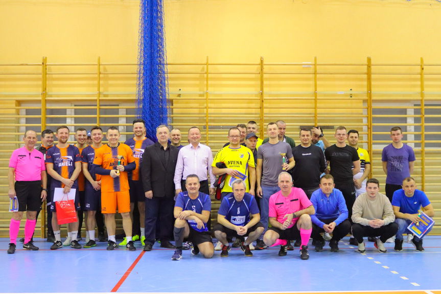 Piłkarskie emocje w hołdzie Żołnierzom Wyklętym. Turniej w Świerzowej Polskiej