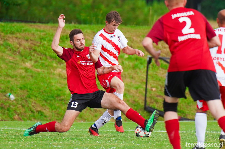 Remis w ostatnim meczu sezonu. Victoria Kobylany - Jasiołka Świerzowa Polska 0:0 [ZDJĘCIA]