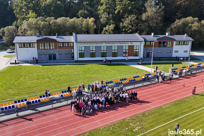 Dębowiec doczekał się sportowej perły. Otwarto Centrum Kulturalno-Sportowe