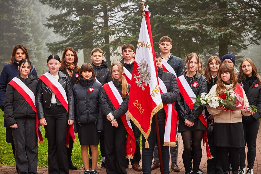 Jedlicze uczciło 106. rocznicę odzyskania niepodległości przez Polskę