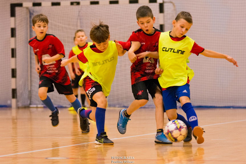 Młodzi piłkarze rywalizowali w Sieniawie. Za nami pierwsza część turnieju