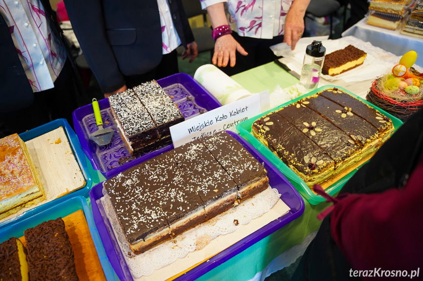 Kiermasz Wielkanocny w RCKP w Krośnie [ZDJĘCIA]