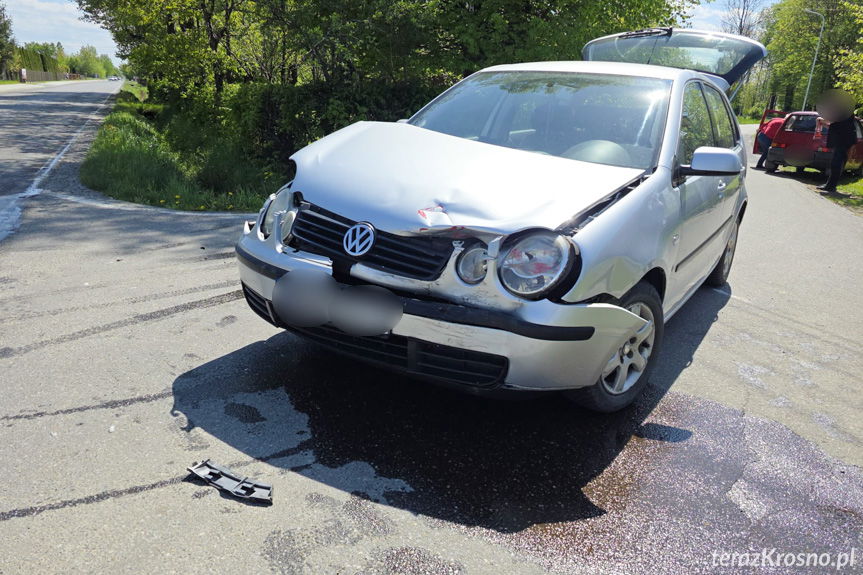 Zderzenie volkswagena i fiata w Zręcinie