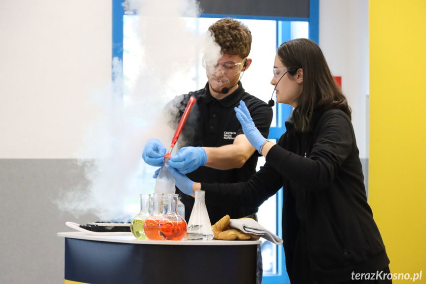 Nauka w nowoczesnym wydaniu. XIII Krośnieński Festiwal Nauki i Techniki [ZDJĘCIA]