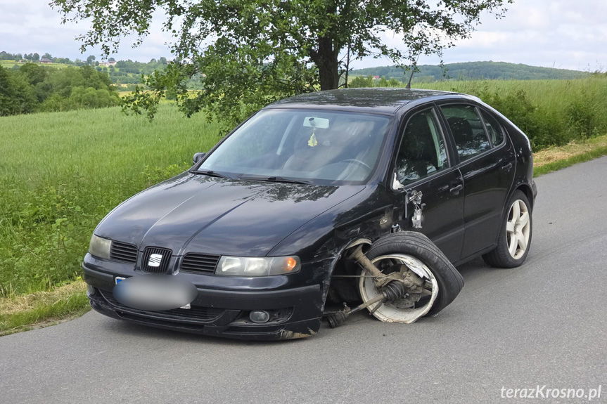 Wypadek w Kopytowej, zderzenie dwóch samochodów