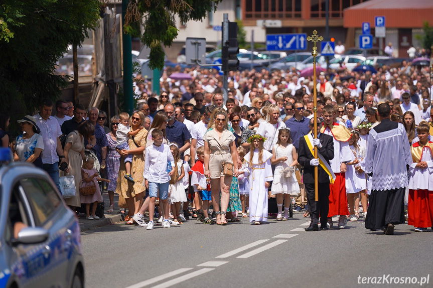 Procesja Bożego Ciała w Krośnie [ZDJĘCIA]