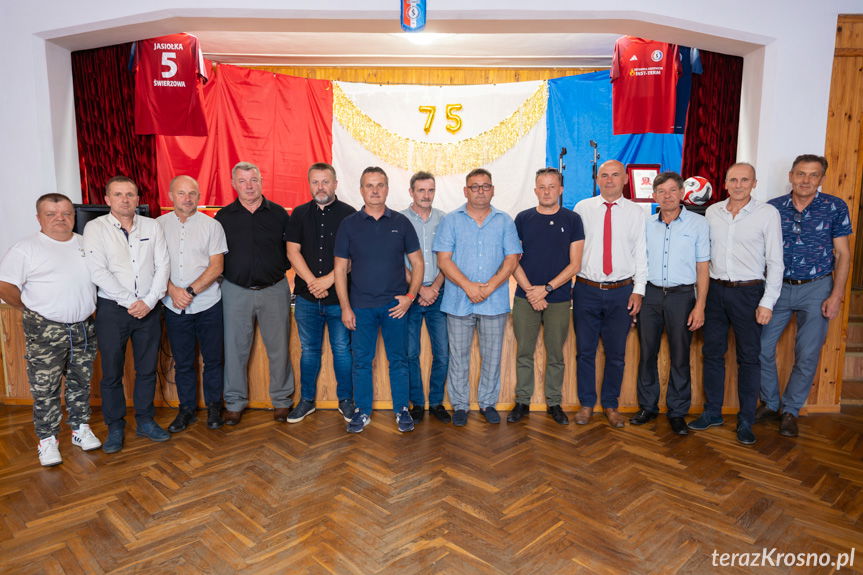 75 lat piłkarskiej pasji. Jubileusz LKS Jasiołki Świerzowa Polska