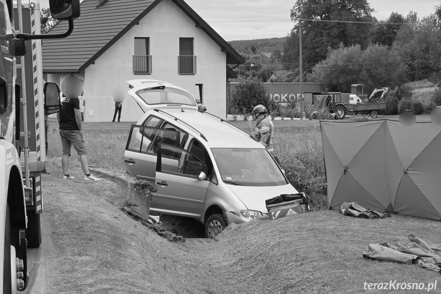 Wypadek w Kopytowej. Nie żyje kierowca volkswagena