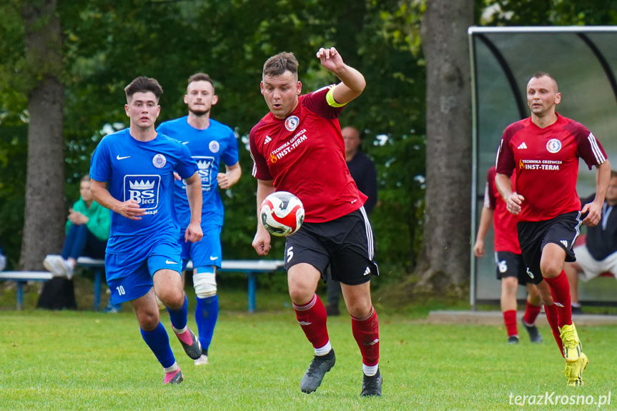 Jasiołka Świerzowa Polska - GKS Zarzecze-Dębowiec