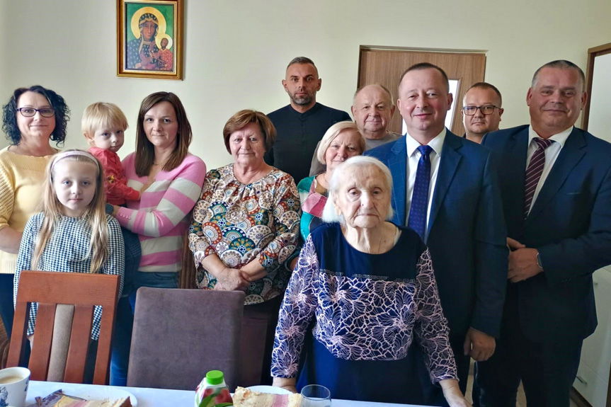 Setne urodziny Pani Władysławy - kobiety o niezwykłej sile i sercu