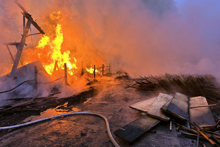 Ogromny pożar tartaku w Hadlach Szklarskich