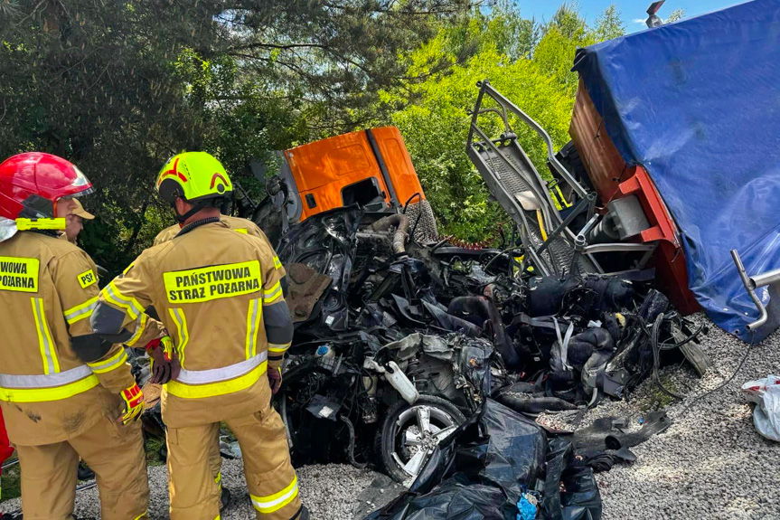 Tragiczny wypadek  w Jadachach. Dwie osoby nie żyją