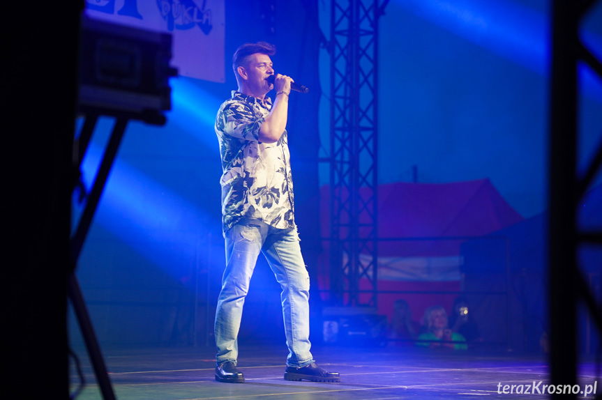 Disco polo wciąż rządzi! Tłumy na koncercie Zenka Martyniuka w Dukli