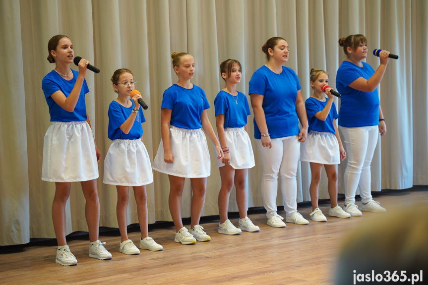 Dębowiec doczekał się sportowej perły. Otwarto Centrum Kulturalno-Sportowe