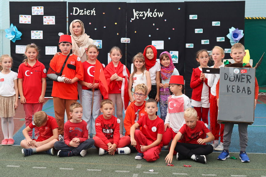 Językowa podróż dookoła świata w SP nr 7 w Krośnie