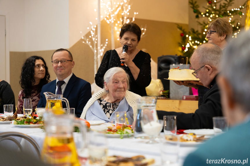 Niezwykły jubileusz w świątecznym nastroju - sto lat Pani Marii