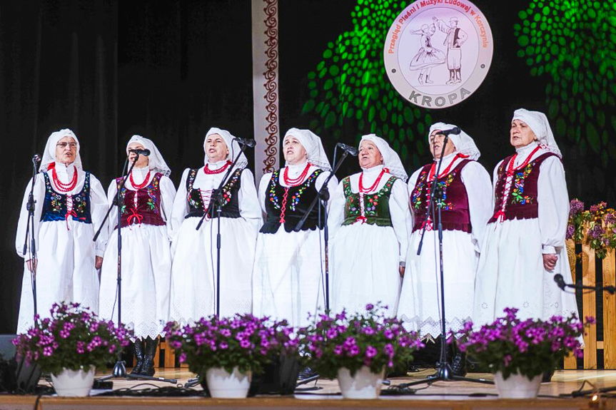Kultura ludowa żyje. XXII Przegląd Pieśni i Muzyki Ludowej "Kropa" w Korczynie