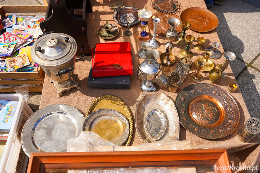 Jarmark staroci i rękodzieła przed Etnocentrum 