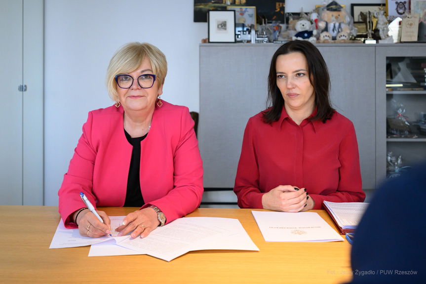 Krosno bliżej nowej drogi. Umowa na 2,9 mln zł podpisana