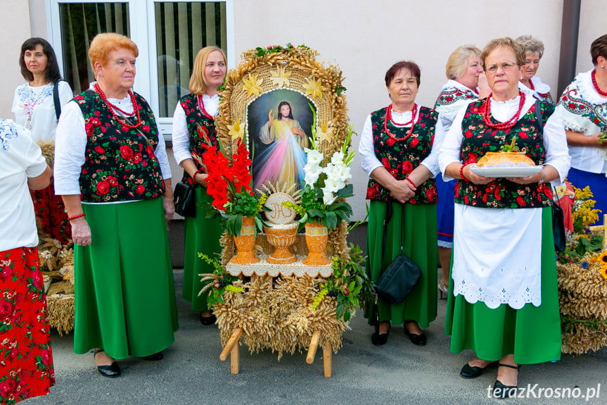 Dożynki w Zręcinie [ZDJĘCIA]