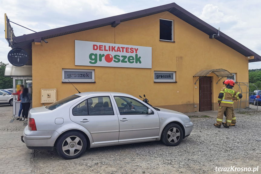 Kolizja samochodu i skutera w Chorkówce