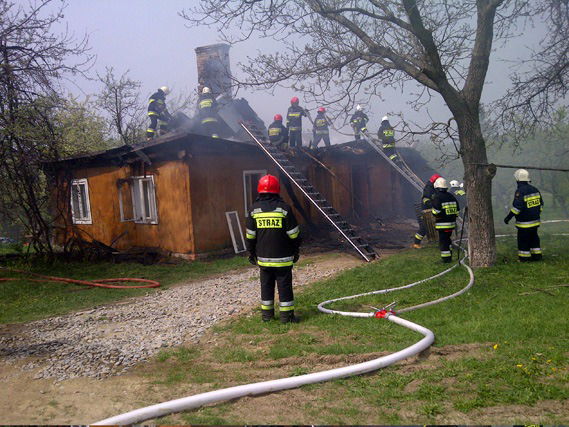 Pożar domu w Sulistrowej