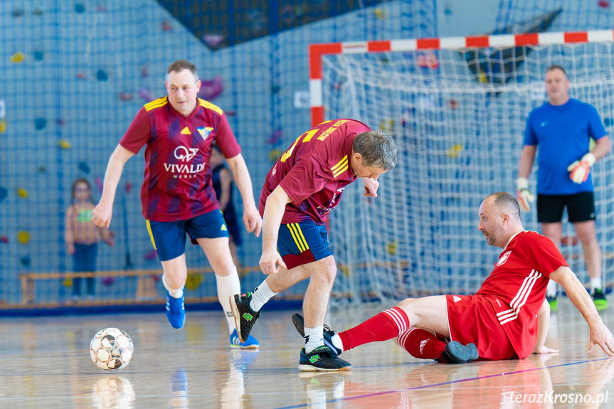 Zagrali w meczu charytatywnym