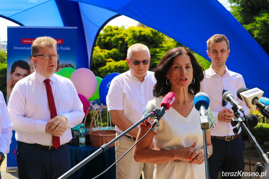 Rodzina na pierwszym miejscu. O programie 800+ w powiecie krośnieńskim