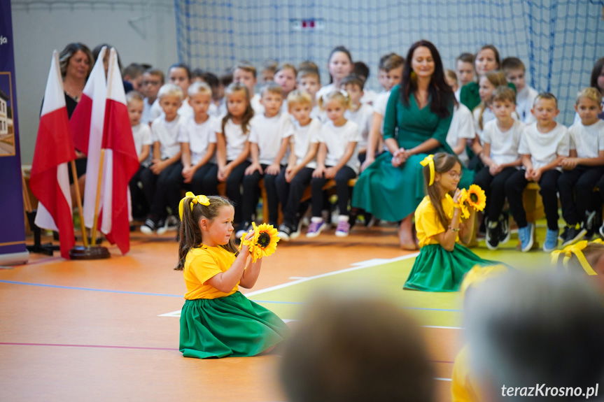 Piękny prezent dla uczniów Szkoły Podstawowej w Kobylanach