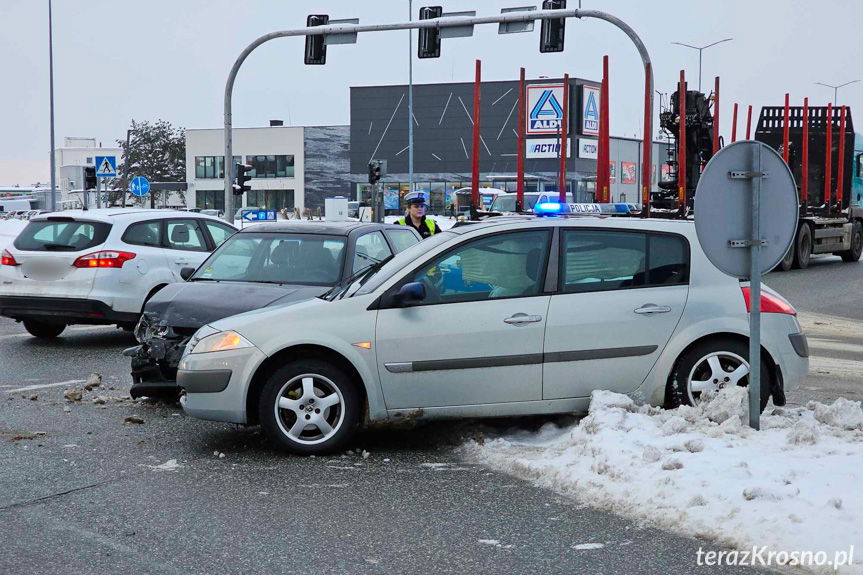 Poranne zderzenie na skrzyżowaniu